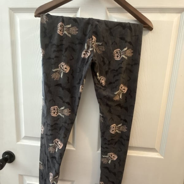 LuLaRoe Halloween Pumpkin Girl Bat Print Leggings