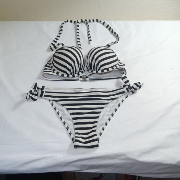 H&M Black and White Striped Bikini Set Size 34B