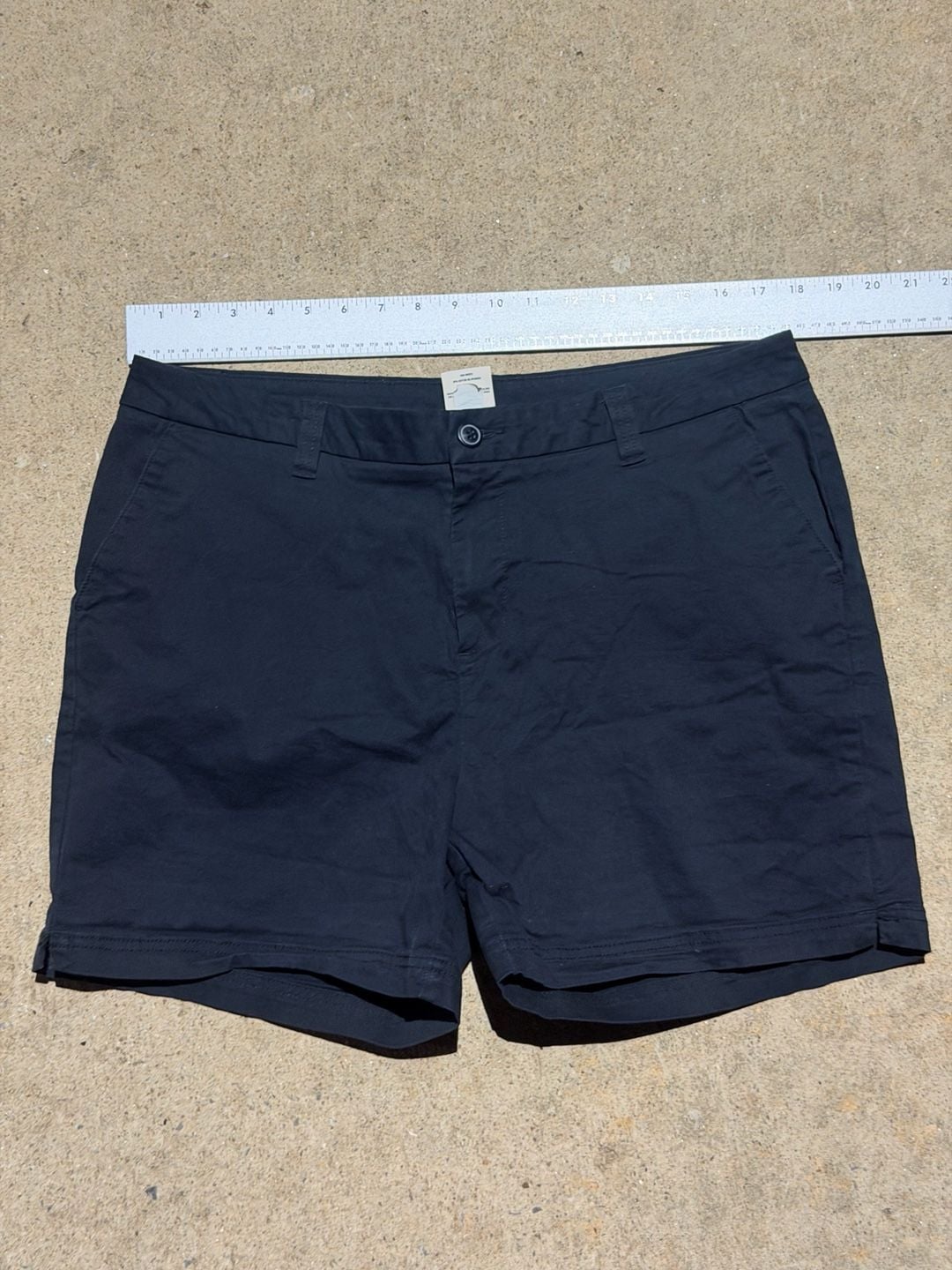 Magellan Outdoors Black Cotton Blend Shorts Size 16 2
