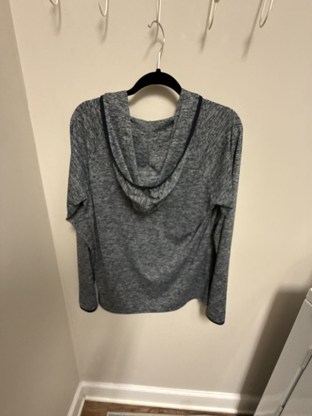 UNDER ARMOUR Women's UA Tech Hooded Henley Long Sleeve Shirt NWT SIZE: SMALL 5