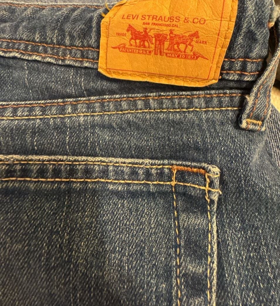 Levi's 518 Superlow Boot Cut Jeans Size 13 M
31x32 5