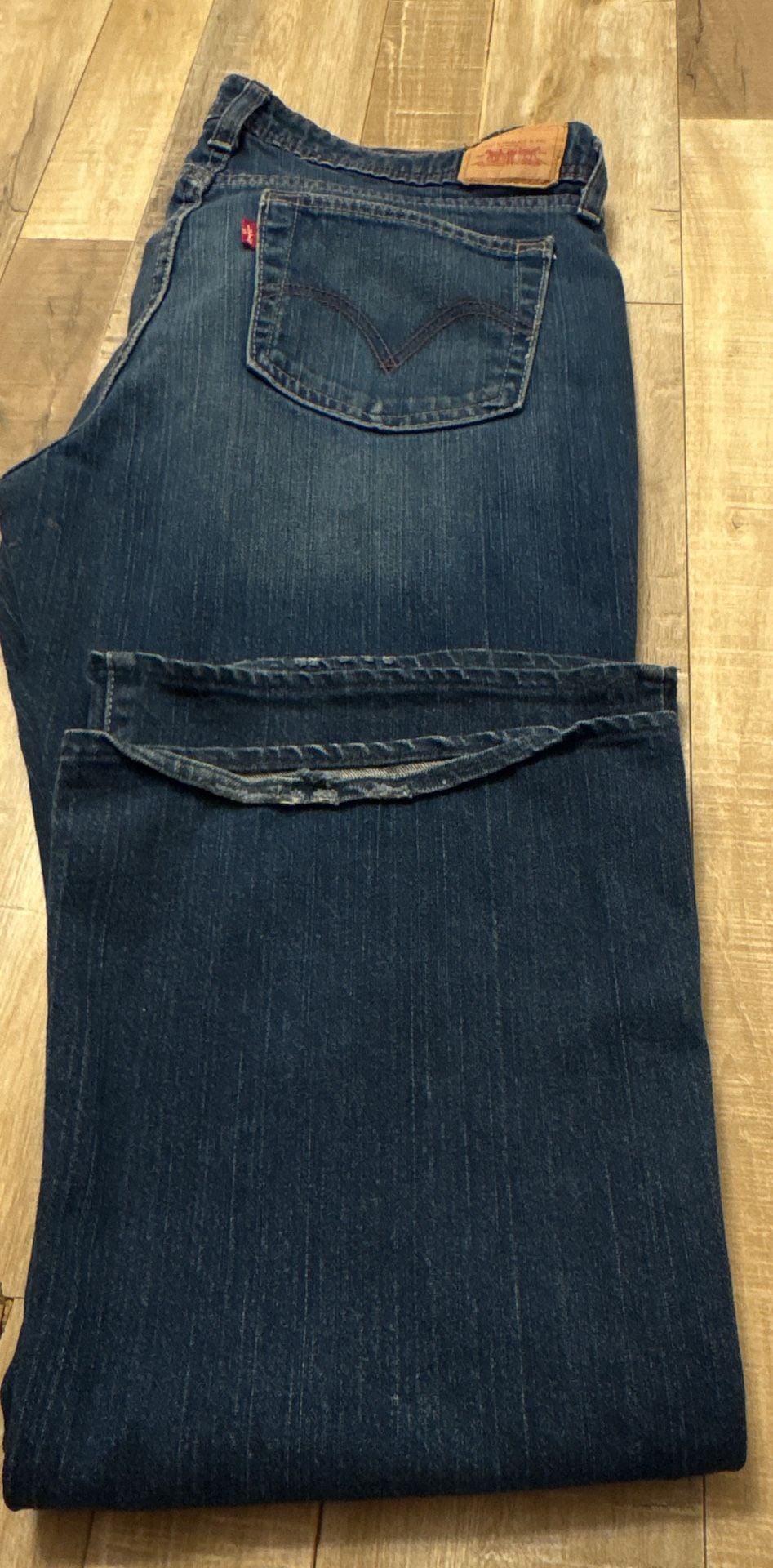 Levi's 518 Superlow Boot Cut Jeans Size 13 M
31x32 8
