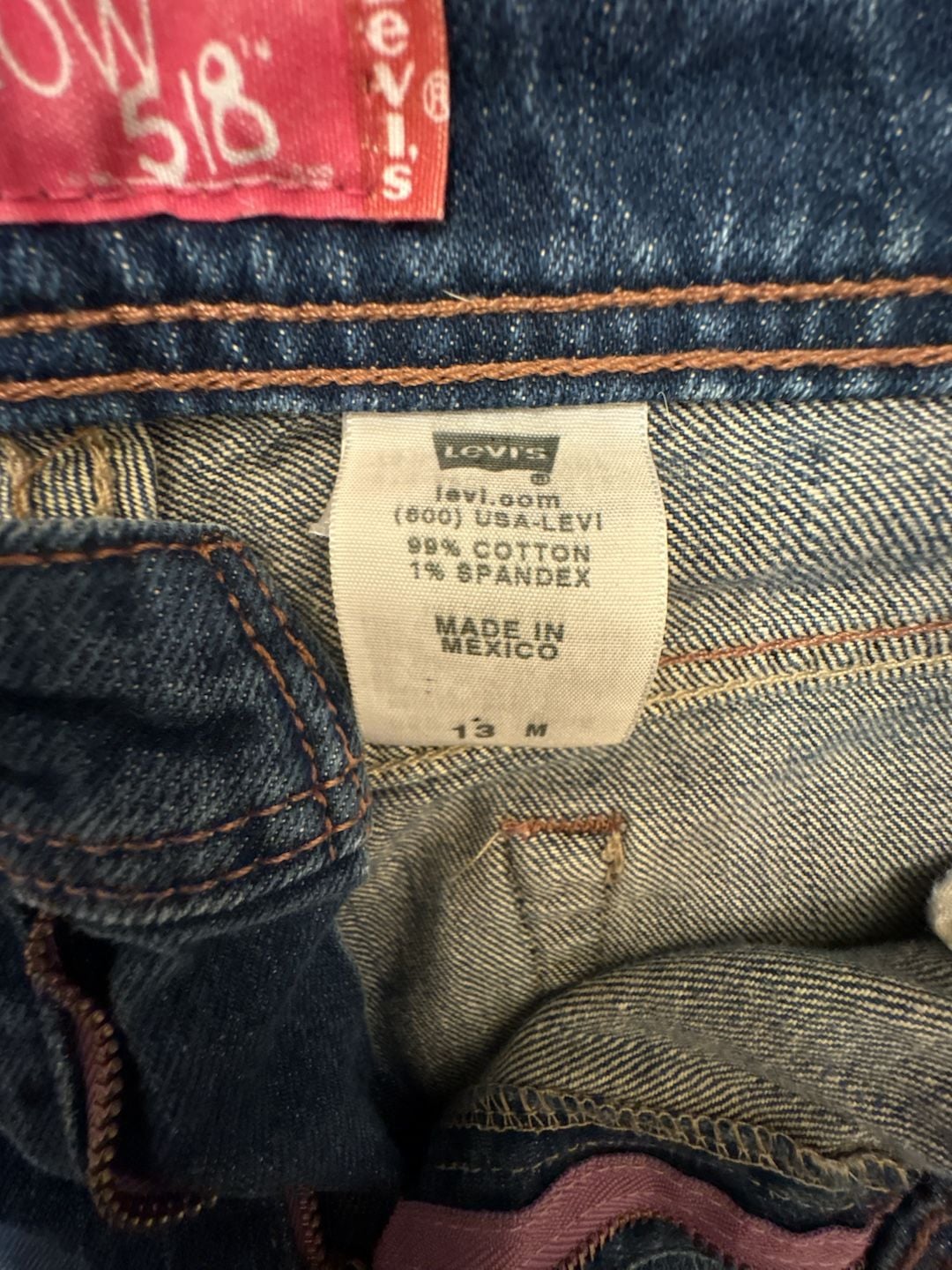 Levi's 518 Superlow Boot Cut Jeans Size 13 M
31x32 10