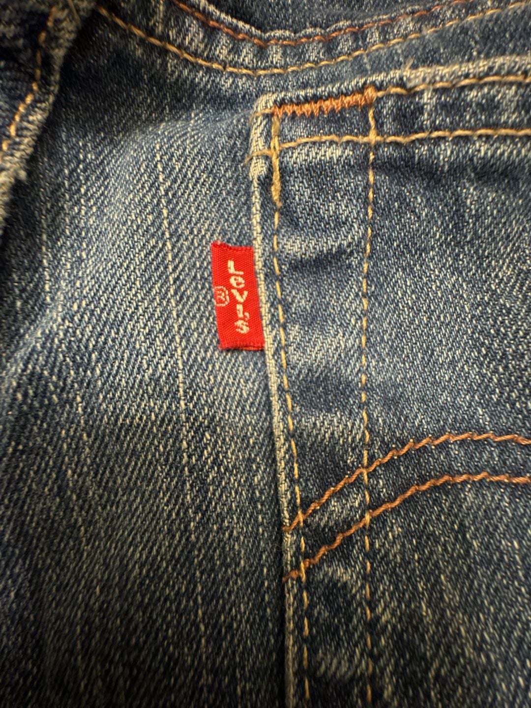 Levi's 518 Superlow Boot Cut Jeans Size 13 M
31x32 13