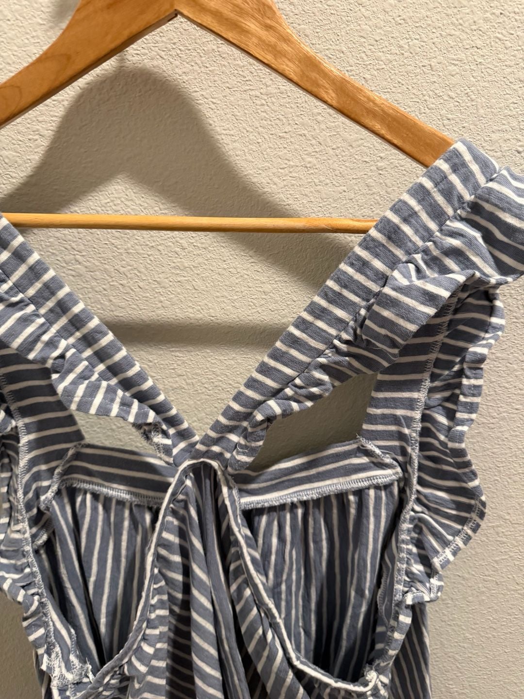 LC Lauren Conrad Women's Plus 1X Striped Ruffle Strap Tank Top 9