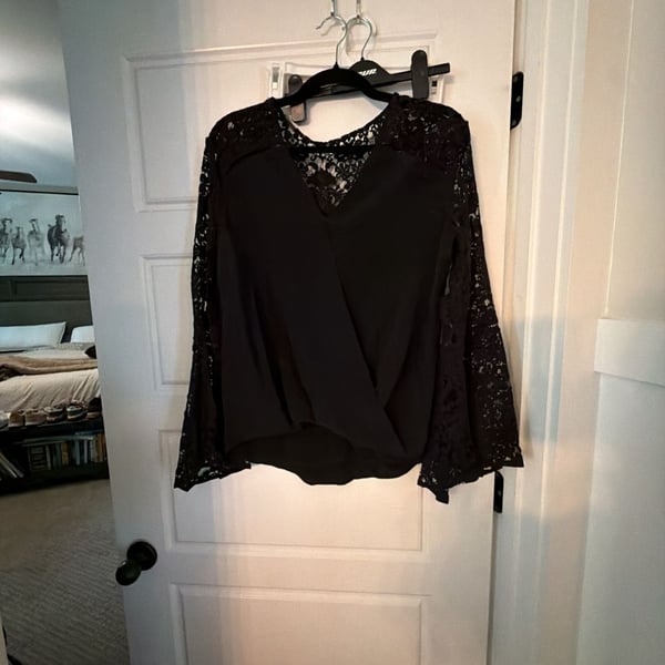 Bailey 44 Black Lace Bell Sleeve Wrap Blouse Size Medium