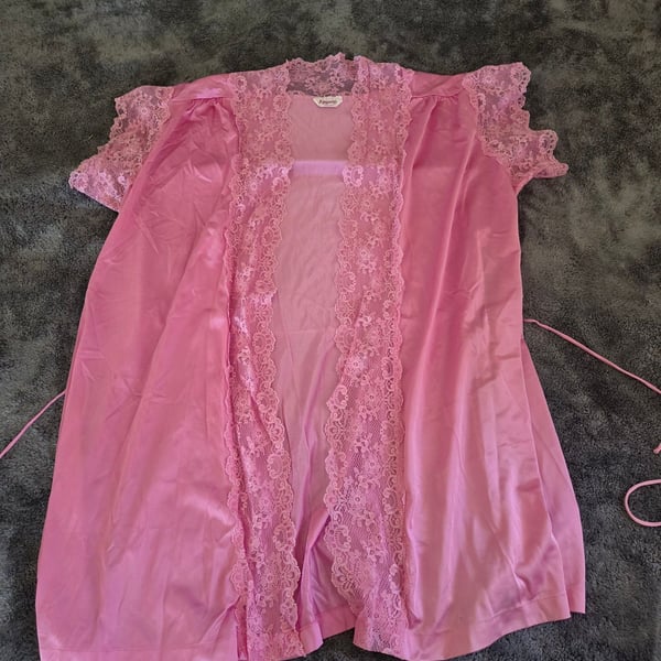 Vintage coquette Kayser Pink Lace Trim Robe Size Medium