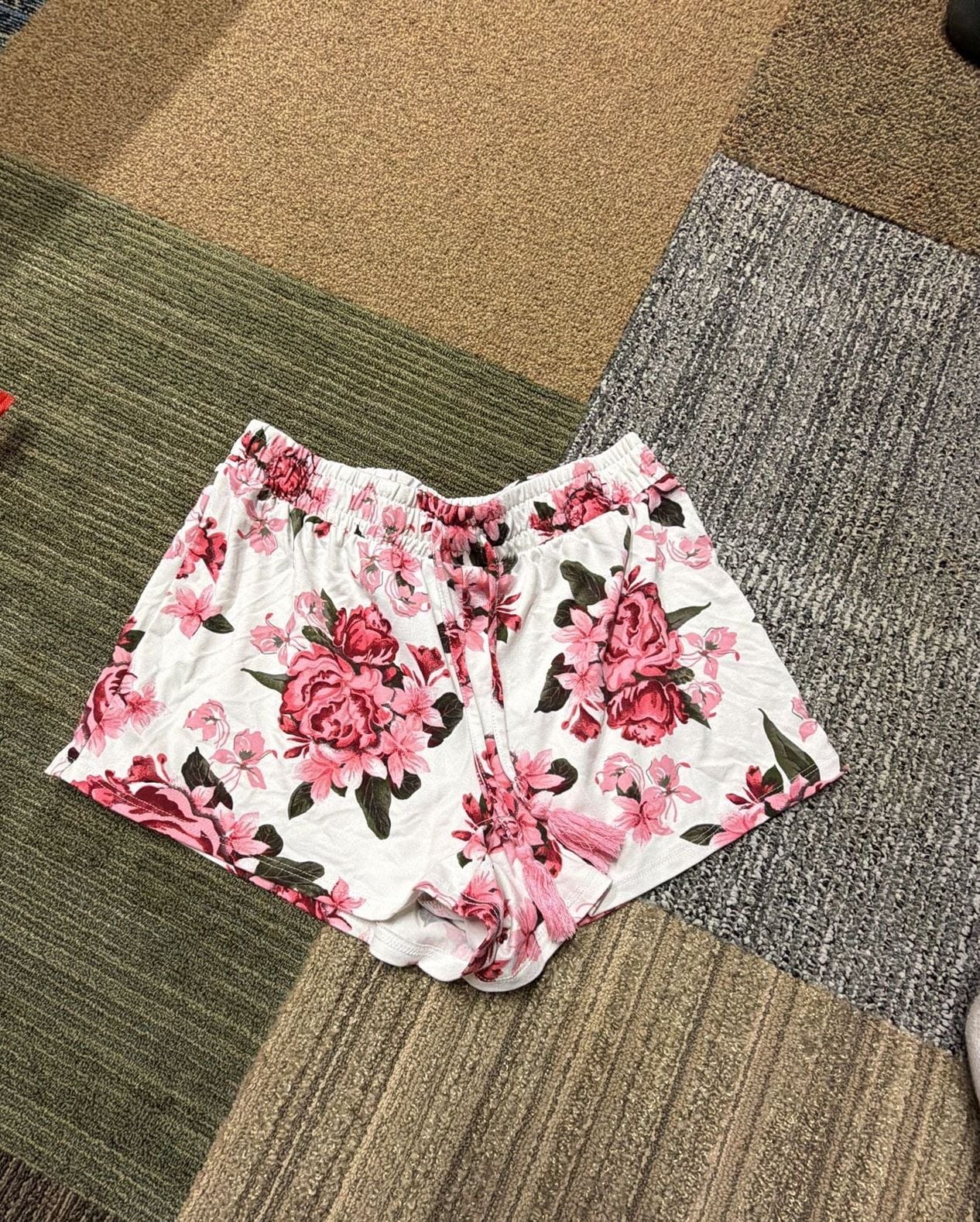 Hot Kiss Floral Print Lounge Shorts Size M 1