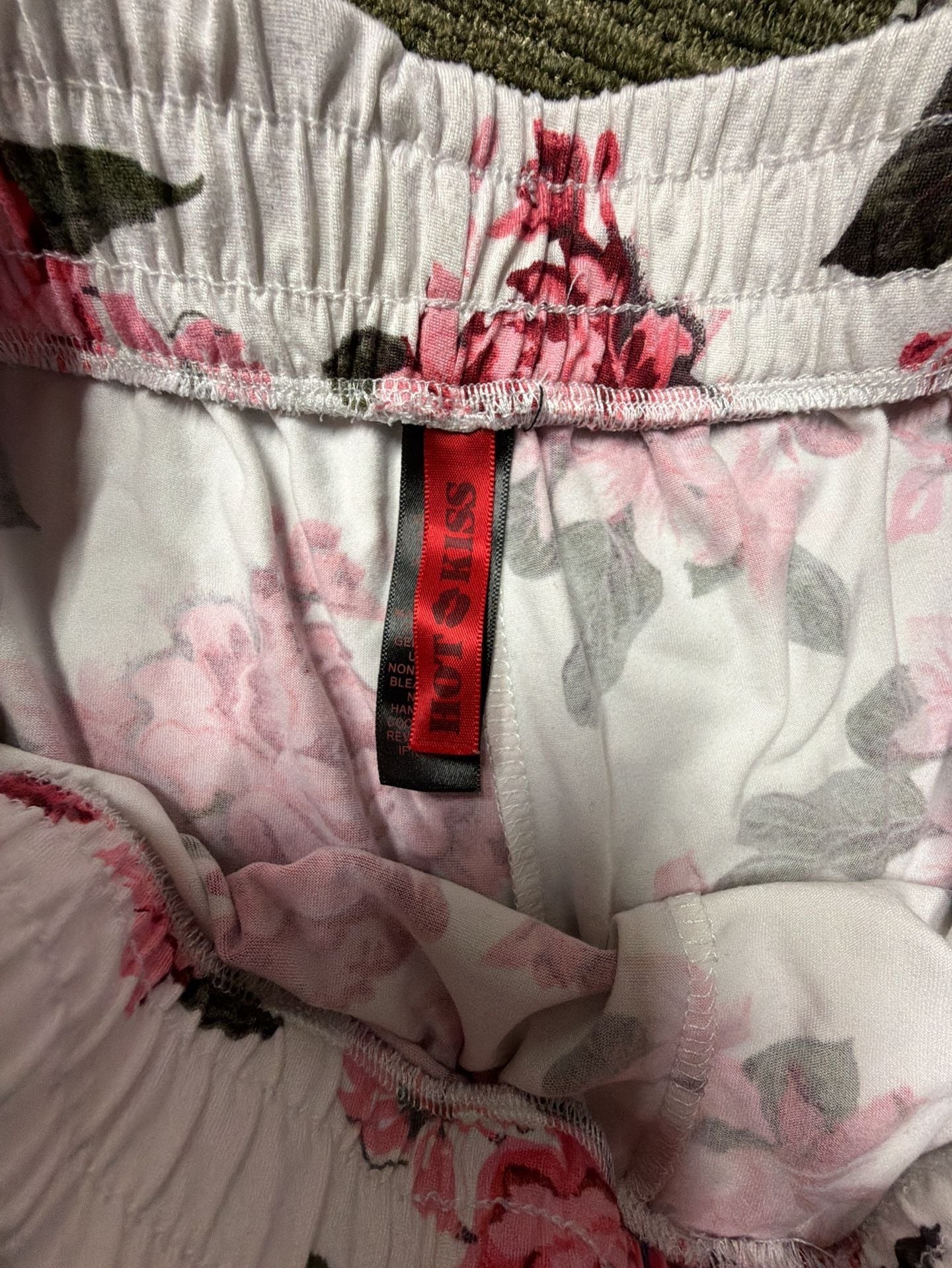 Hot Kiss Floral Print Lounge Shorts Size M 2