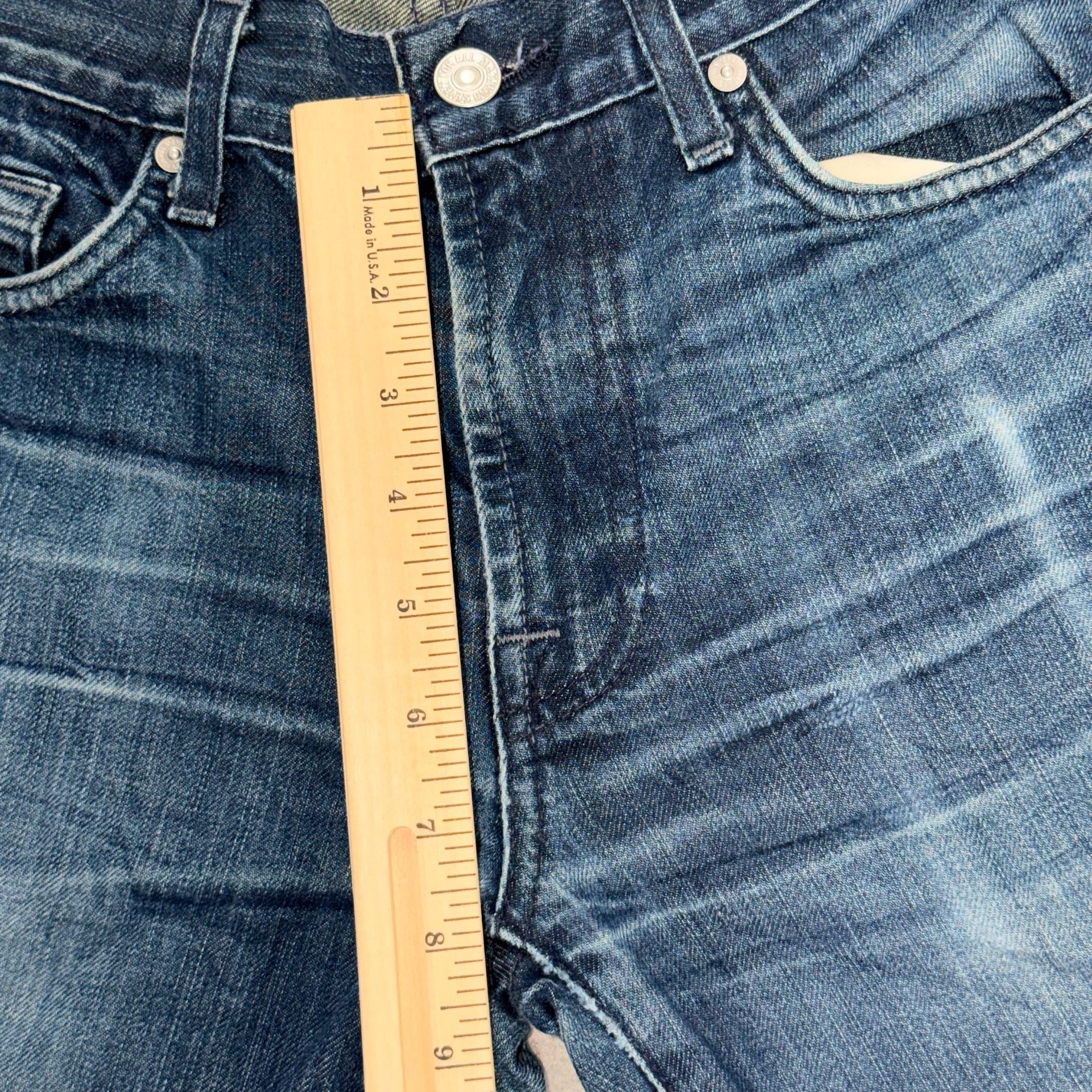7 For All Mankind Bootcut Jeans Womens Size
29 Medium Wash Bootcut Low Rise Y2K Vintage 12