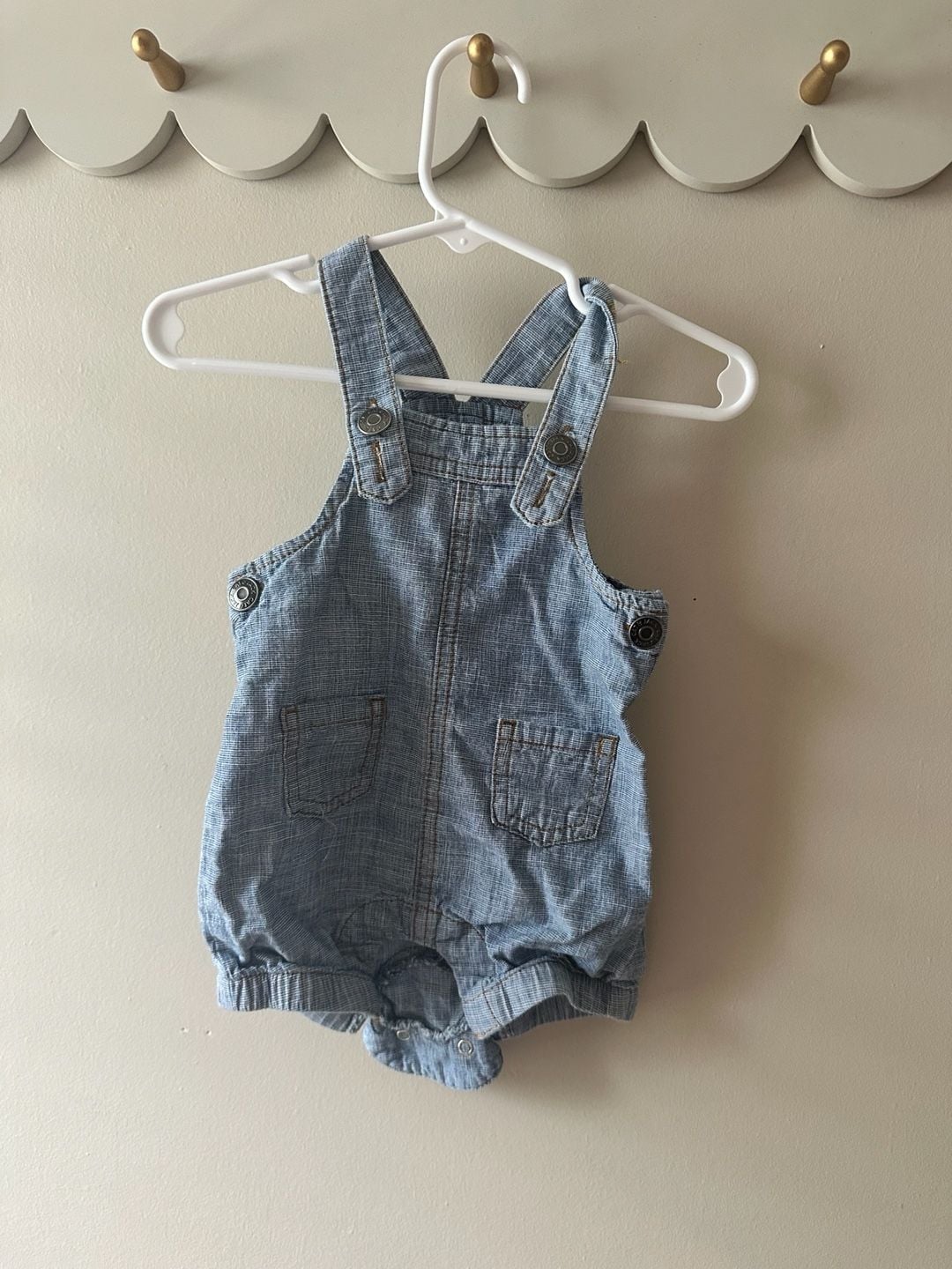 Cat & Jack Baby Denim Overalls Romper Size 0-3M 2