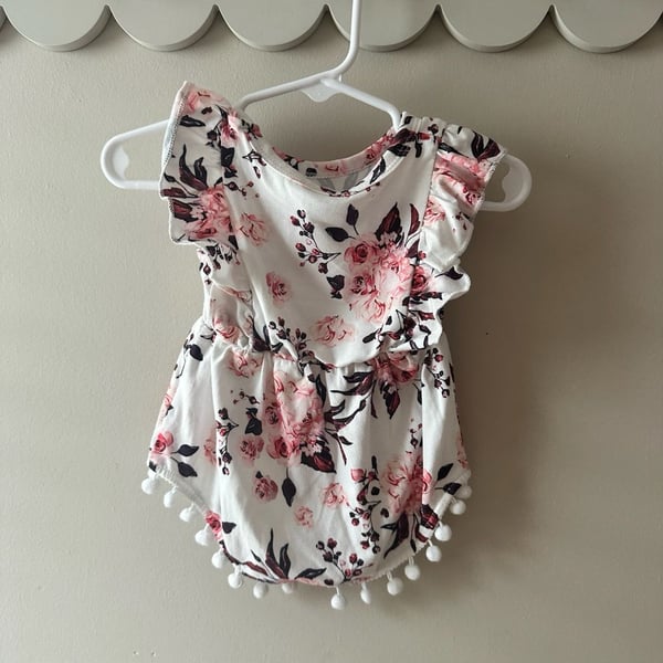 Baby Girl Floral Print Summer Clothes In Size 0-3 Months Romper ,pant Set ,short