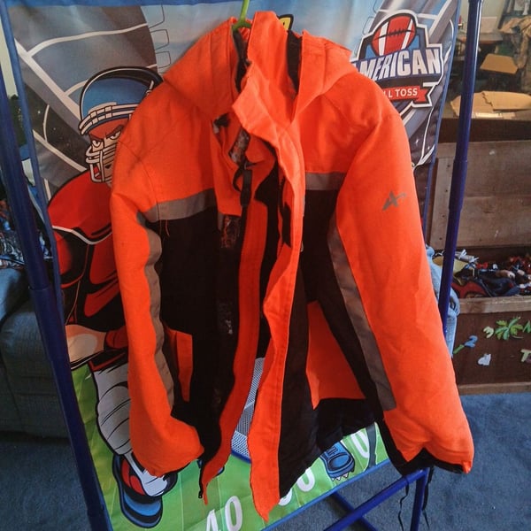 Athletech Boys Winter Jacket Orange Black Size S/C (6/7)