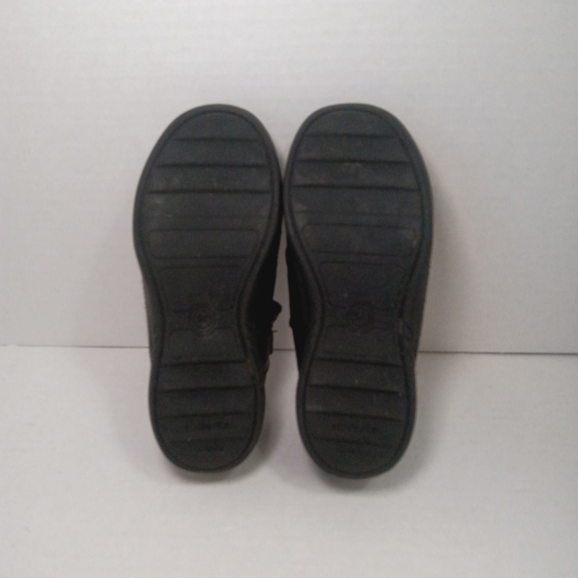 Stride Rite Claire Black Leather Mary Jane Shoes Size 11M 8