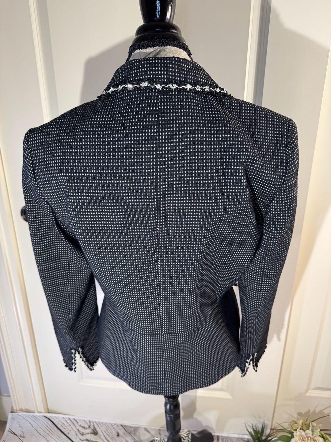 Nipon Boutique Black and White Tweed Blazer Size 10 3