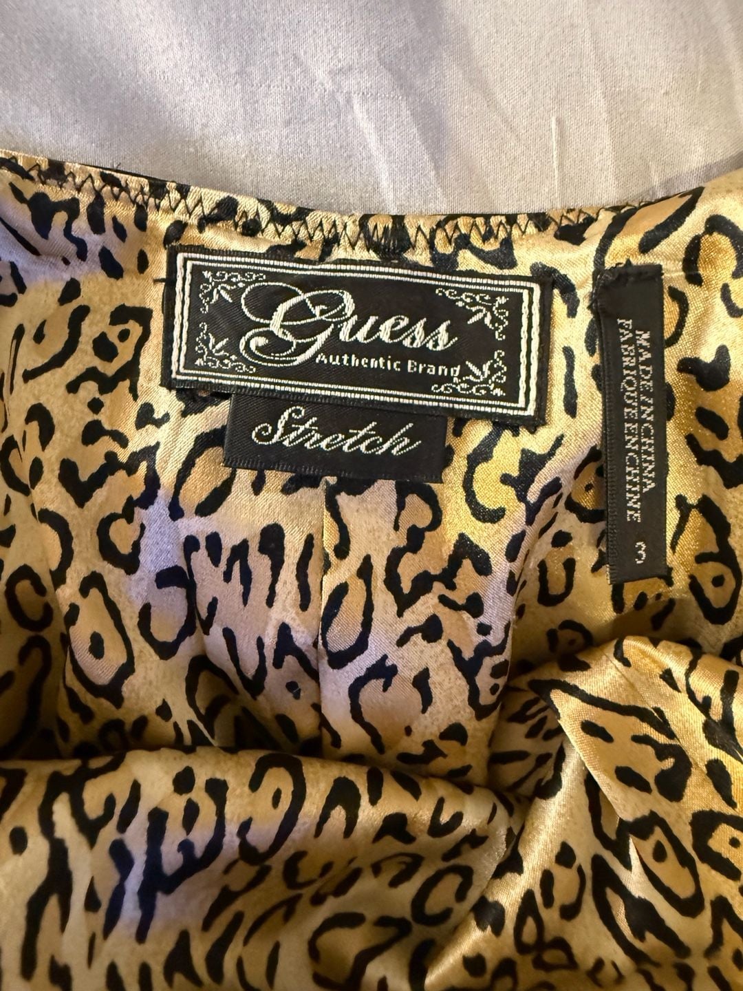 Guess Authentic Brand Stretch Leopard Print Bustier Mini Dress Size 3
Z09JC 5
