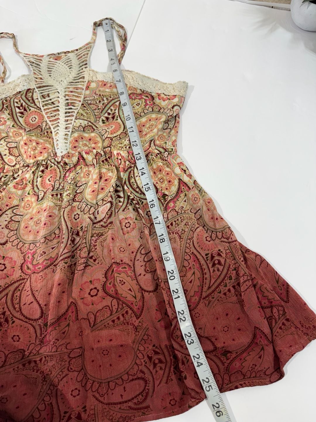gimmicks by BKE Boho Paisley Halter Top Medium 4