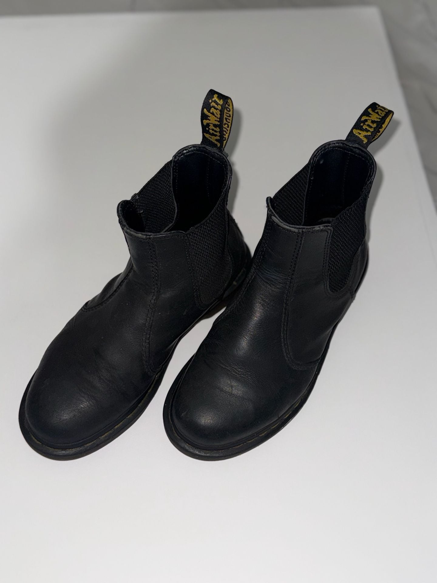 Dr. Martens 2976 Chelsea Boots Black Leather Size US 7 L 2
