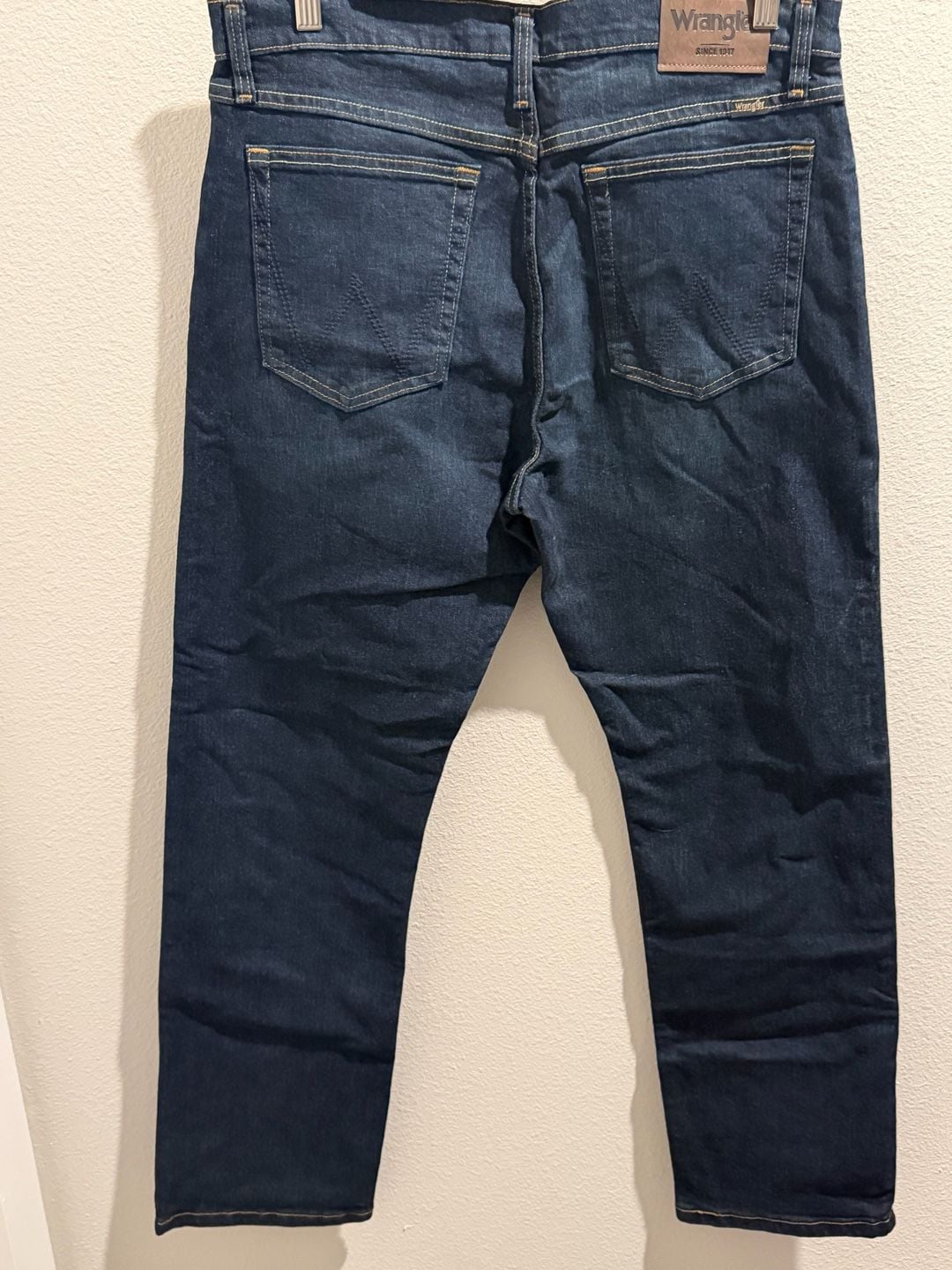 Wrangler Straight Fit Jeans 33x30 11