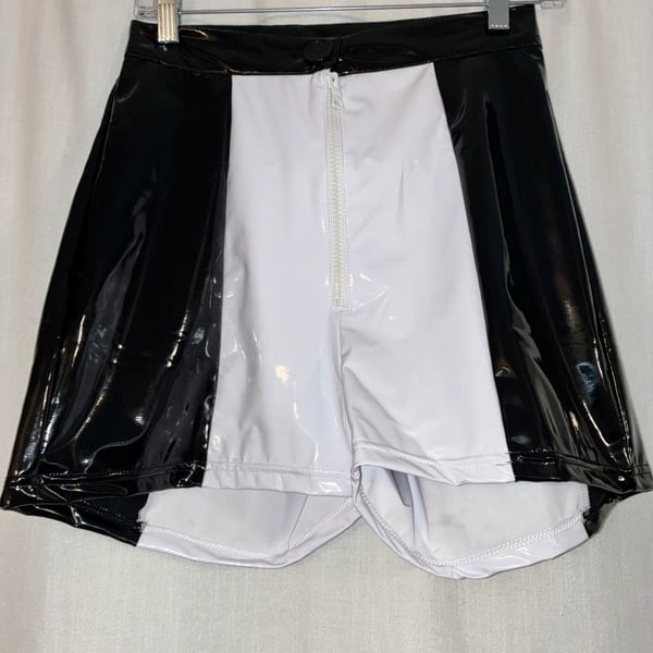 Footage Boutique Black and White Patent Vinyl Shorts Size S