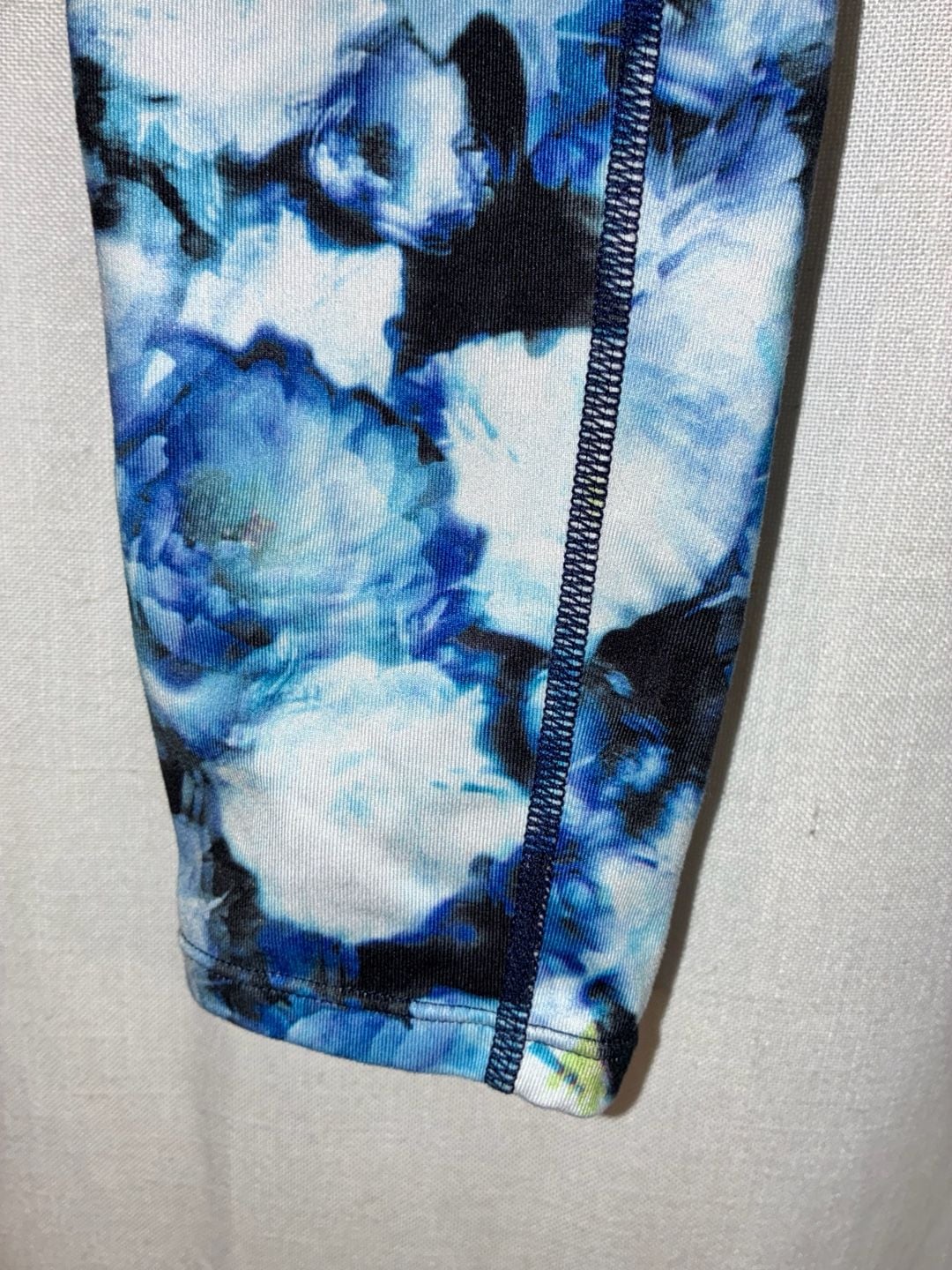 Athleta Floral Print Leggings Size ST 4