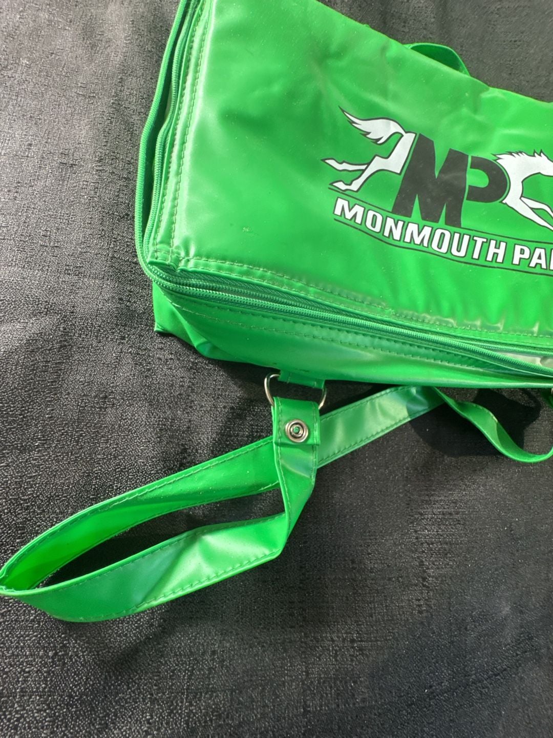 Monmouth Park Racetrack Green Insulated Cooler Bag 4