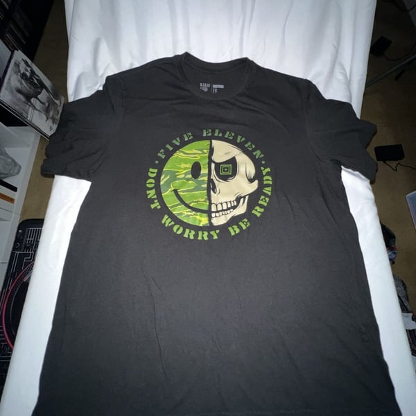 5.11 Tactical Don't Worry Be Ready Graphic T-Shirt Size Large