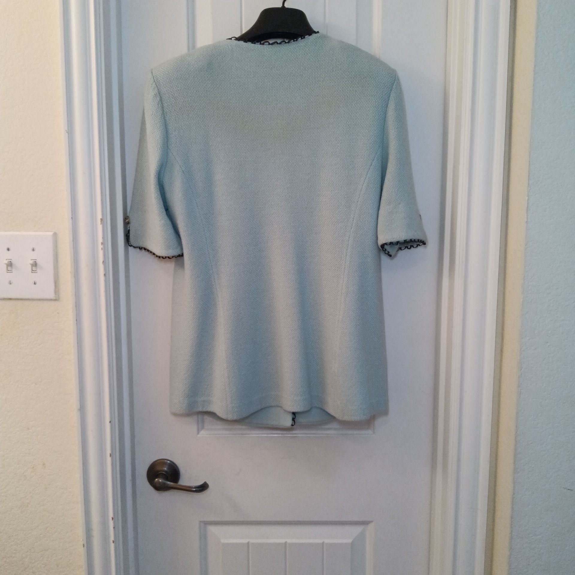 St. John Collection by Marie Gray Light Blue Knit Jacket Size 10 7