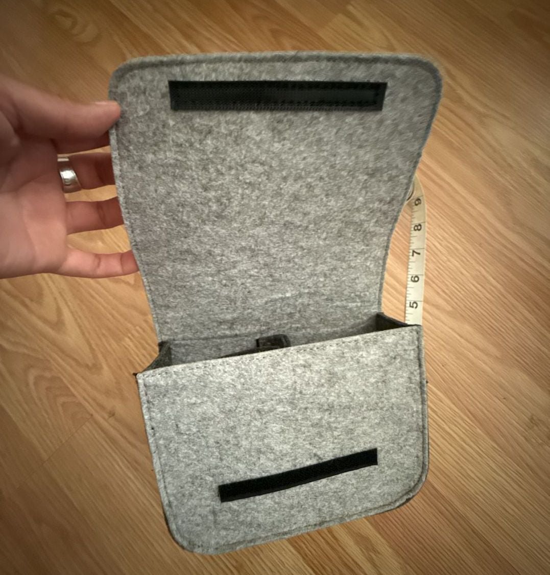 Logitech Logi Felt Carrying Case for MX Master Mouse 5