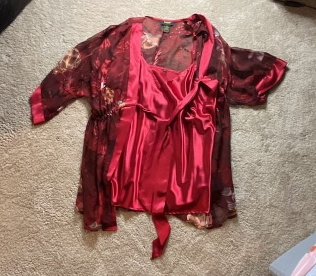 YAS Red Floral Sheer Satin Kimono Robe 1