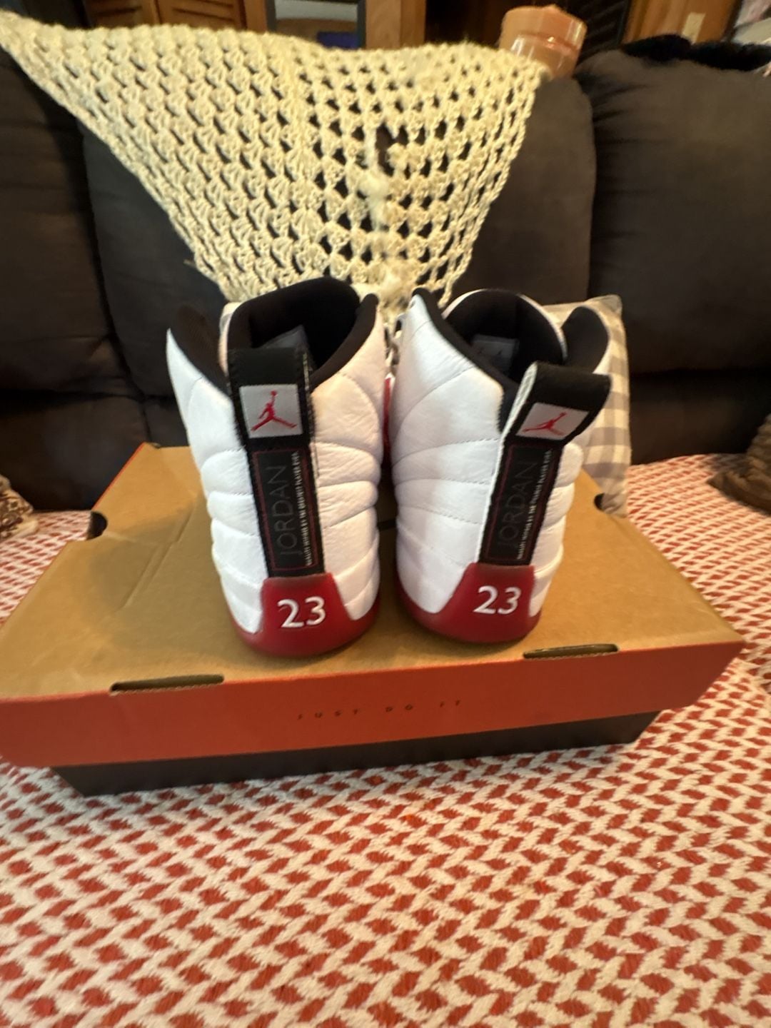 Nike Air Jordan 12 Retro Cherry Size 8 8