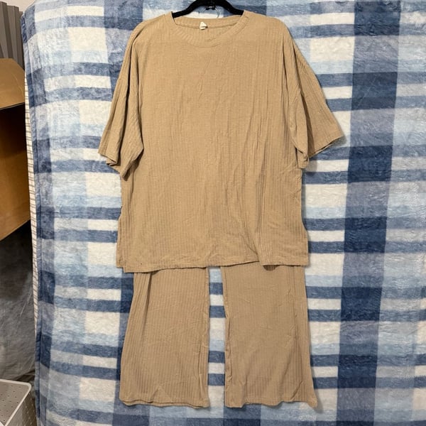 Wishlist Women's Ribbed Lounge Set