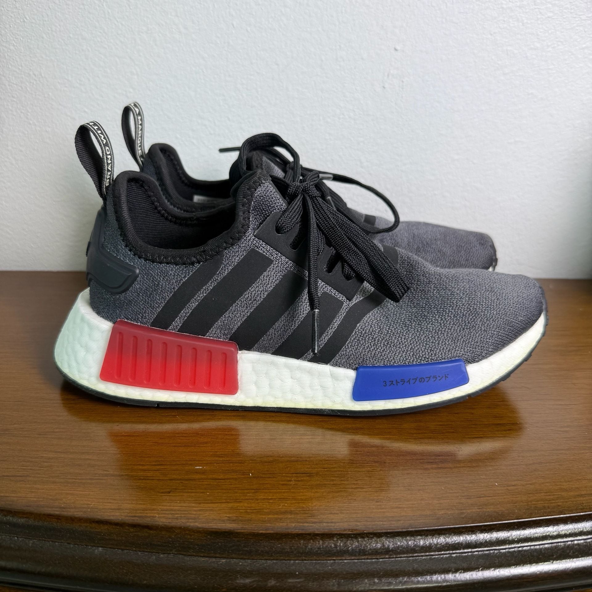 Adidas NMD_R1 Parley Size 6 Sneakers 4