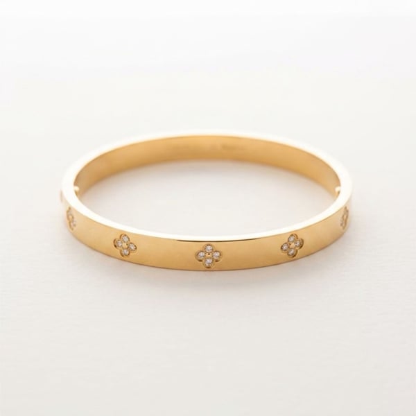 Trendy clover zircon bangle For Women