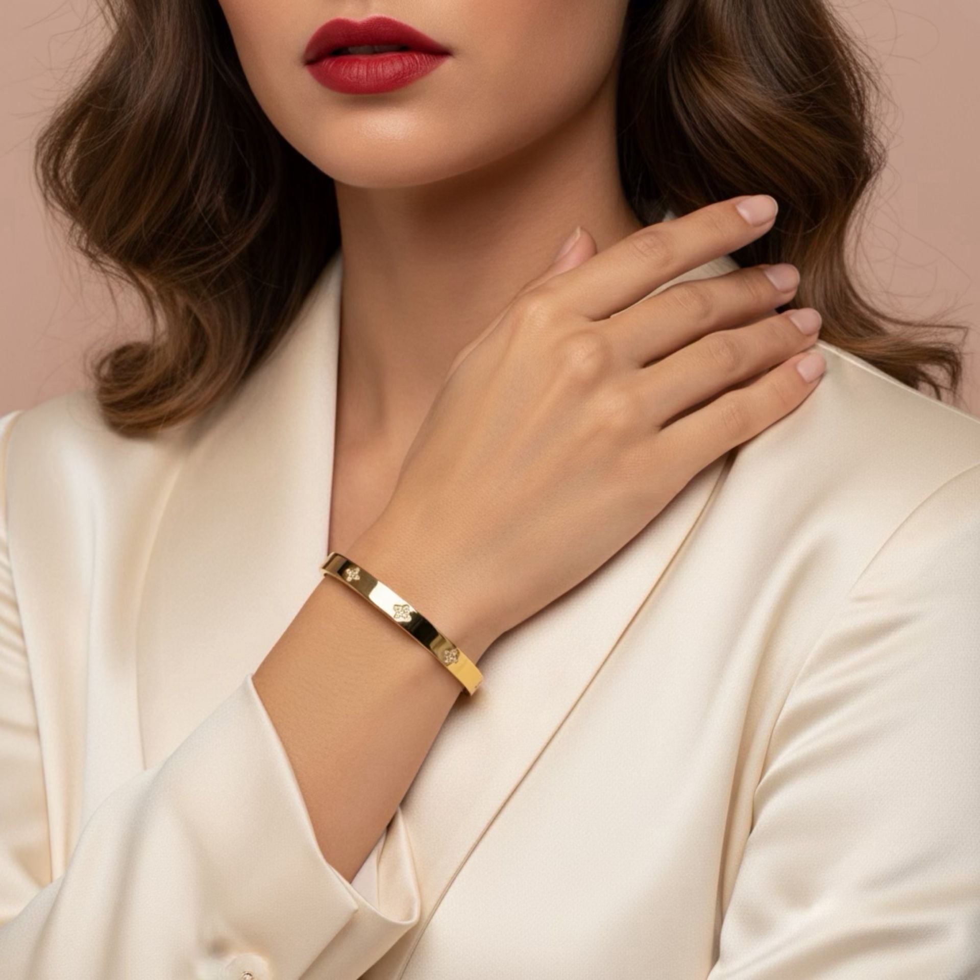 Trendy clover zircon bangle For Women 2