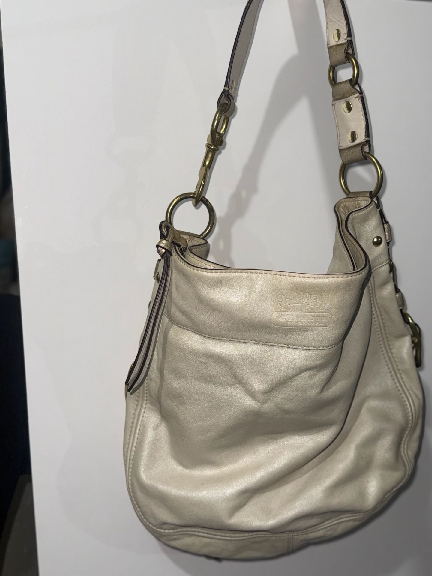 Coach Metallic Gold Leather Hobo Shoulder Bag 17