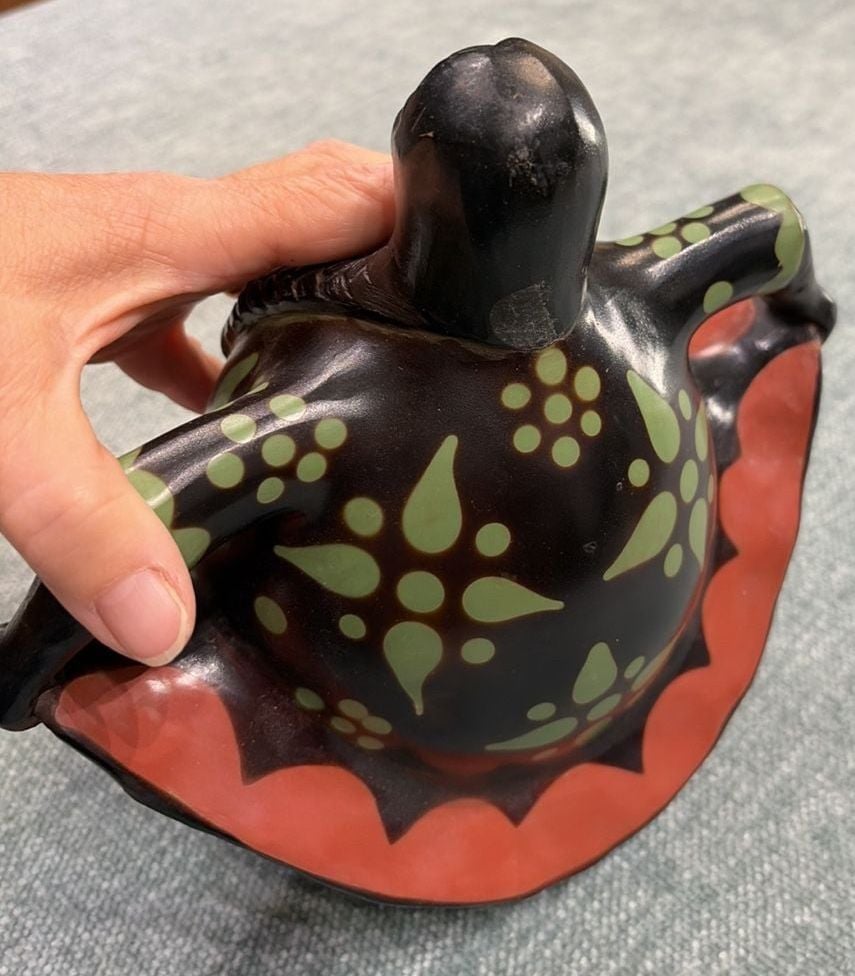 Chulucanas Peru Pottery Woman Dancing Figurine 9 inches 9