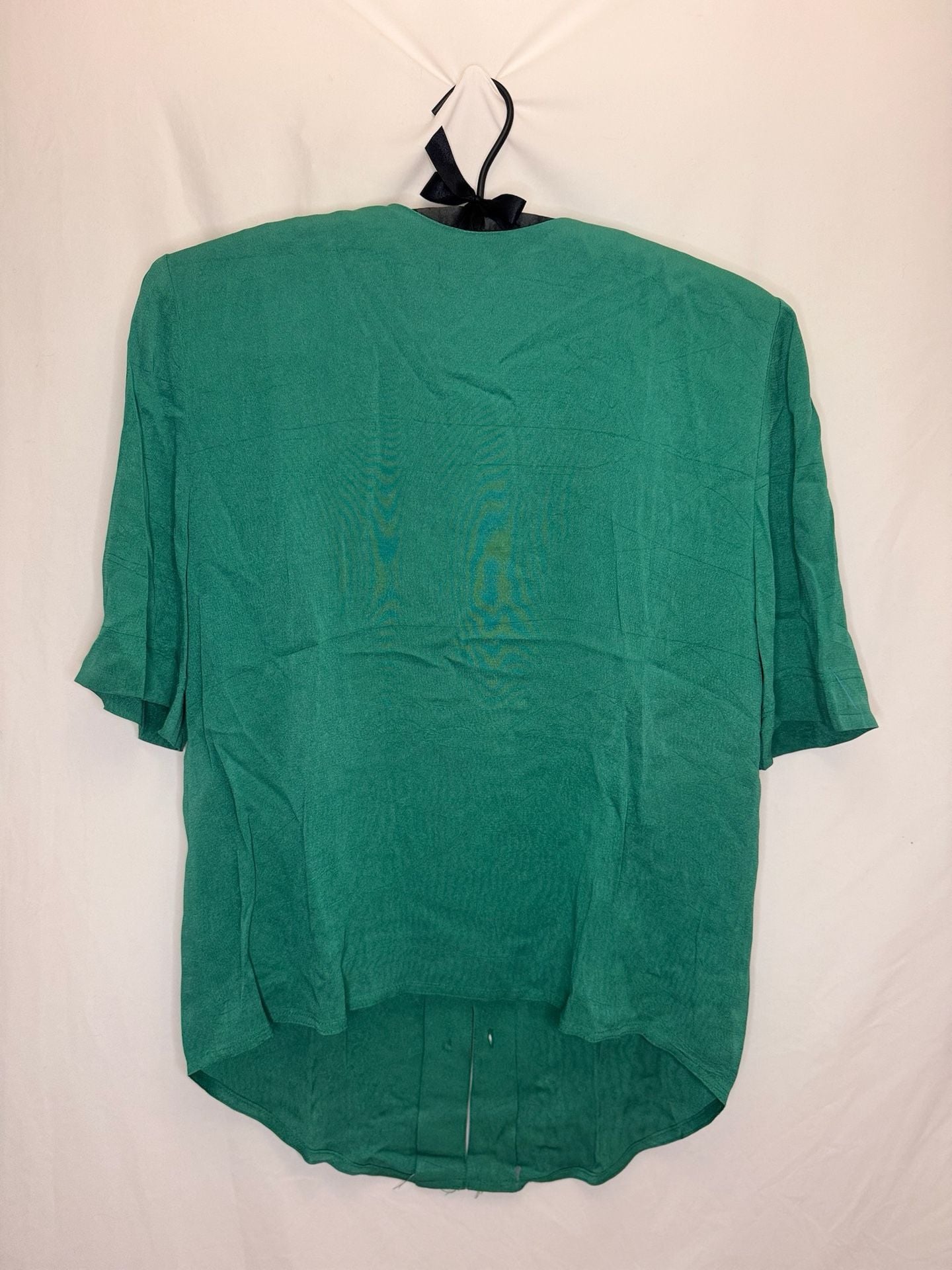 Vintage Nicole Miller Sport Green Button-Down Blouse Size 4. 90’s. Office. 2