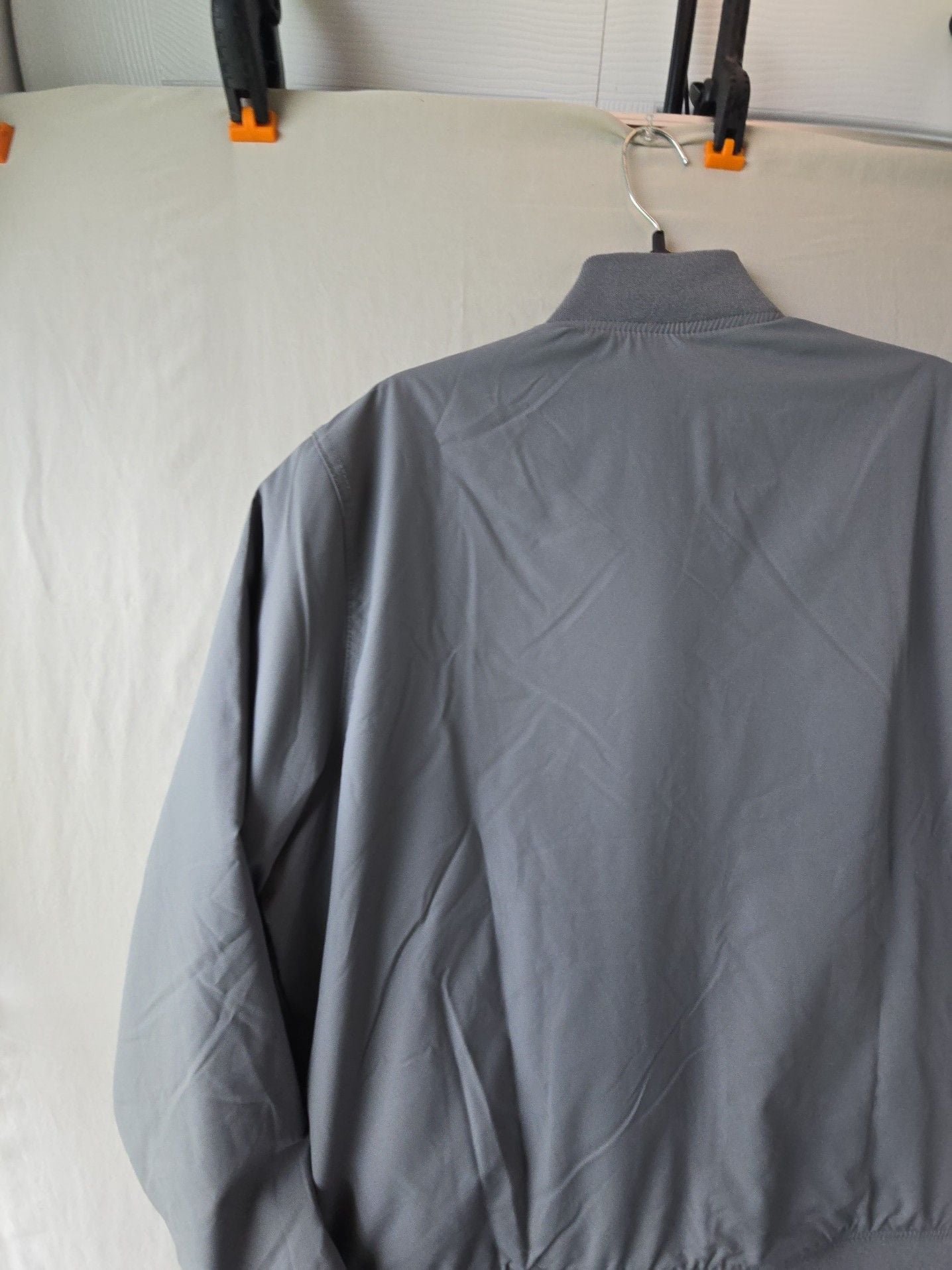 Banana Republic Men's Gray Bomber Jacket Size M 10