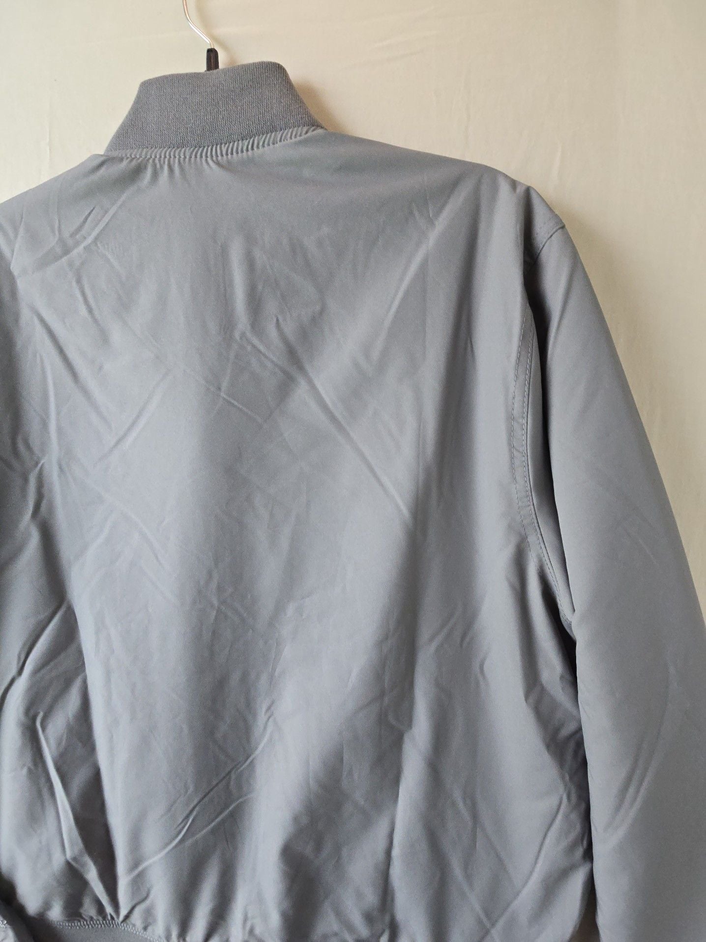 Banana Republic Men's Gray Bomber Jacket Size M 11