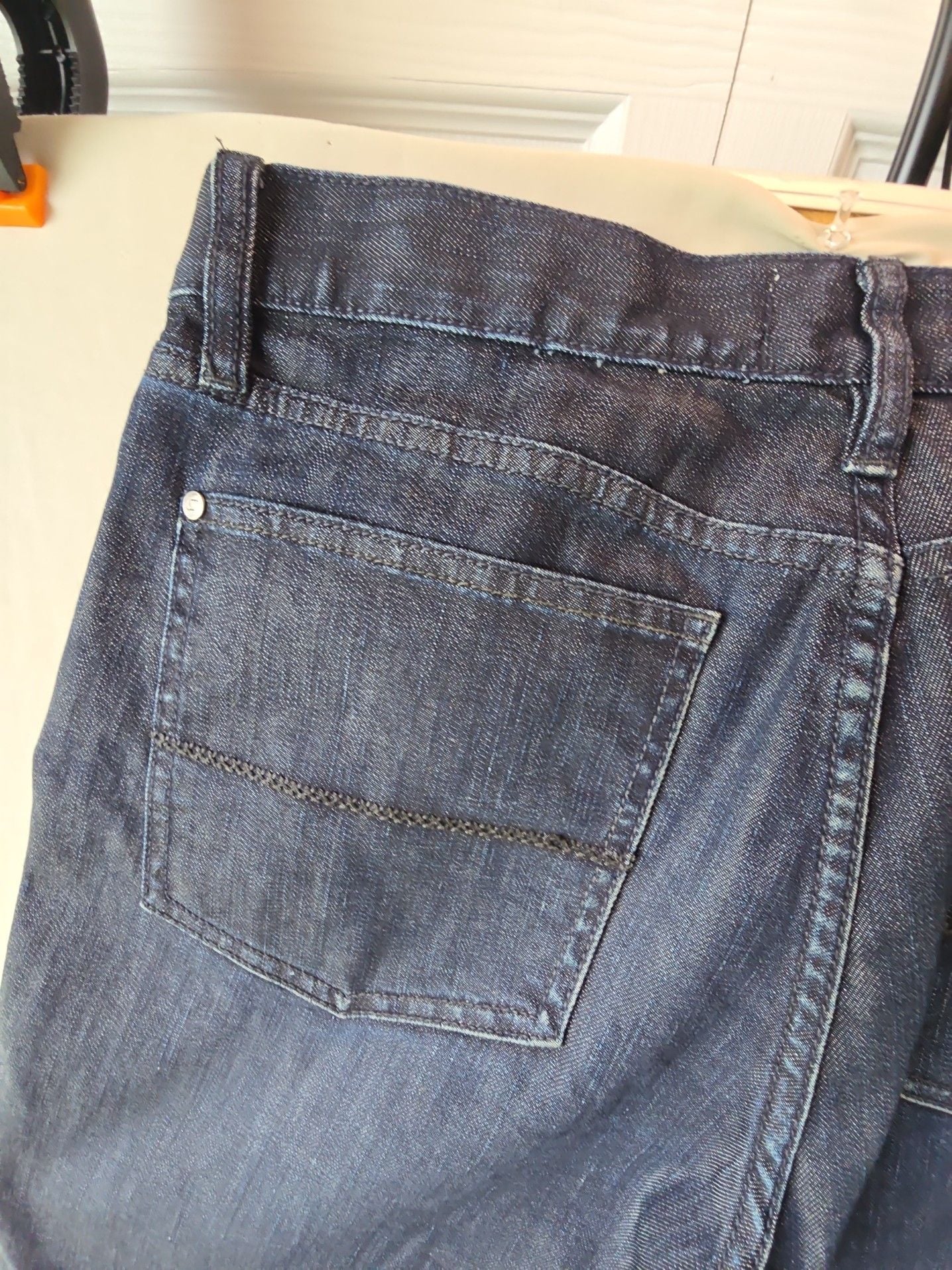 Joseph Abboud Men's Straight Leg Jeans 34x32 16