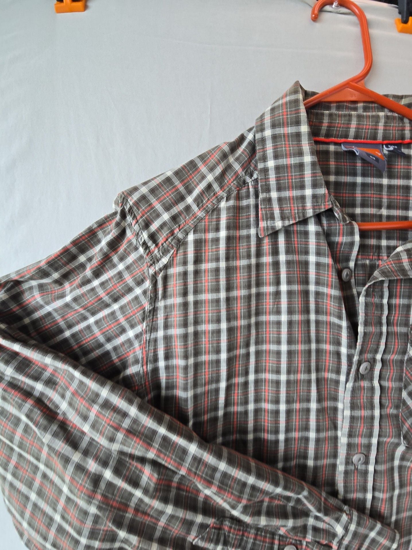 Merrell Men's Long Sleeve Plaid Button Down Shirt Size M 11