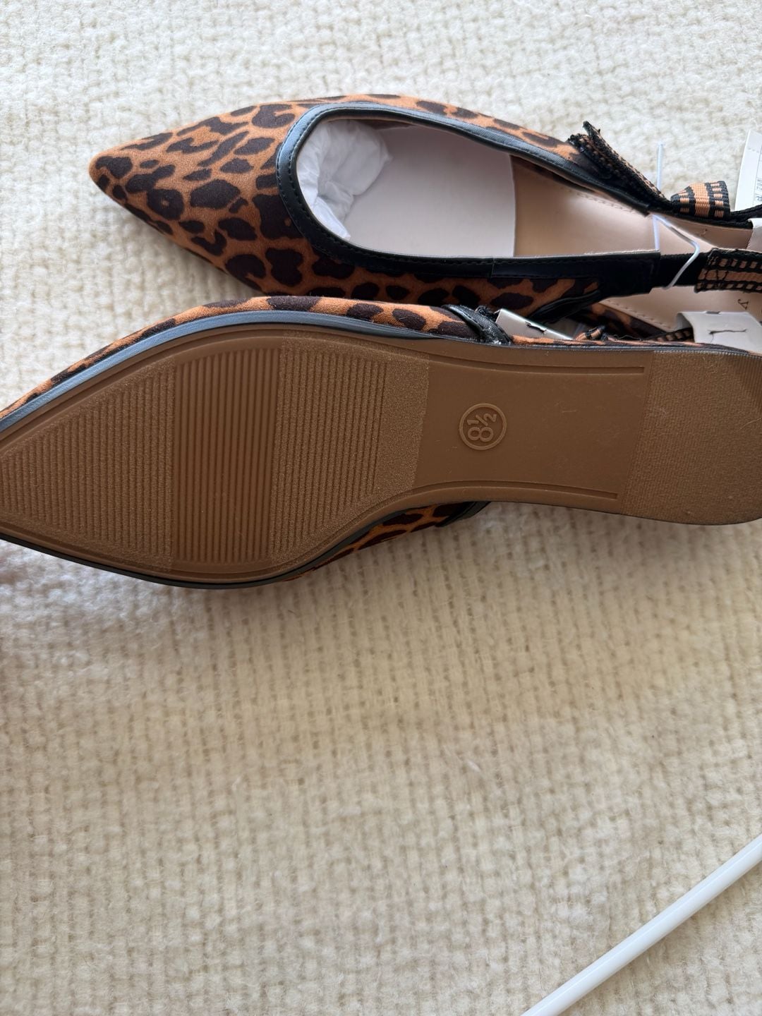 A New Day Leopard Print Pointed Toe Slingback Flats Size 8.5 7