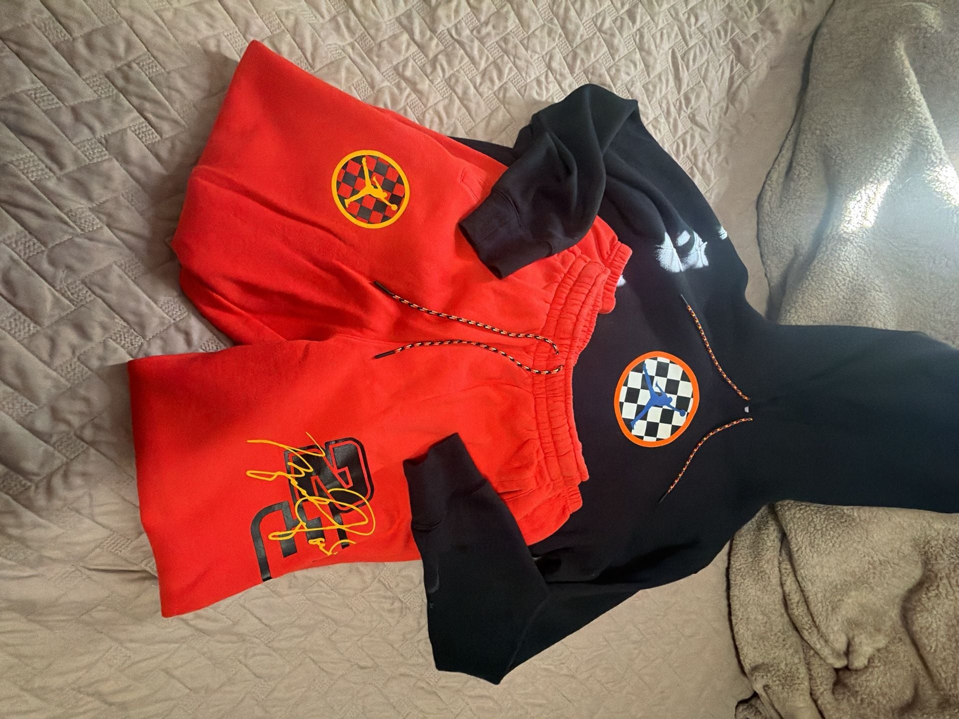 Jordan Brand Checkered Logo Hoodie and Sweatpants Set Size M 2
