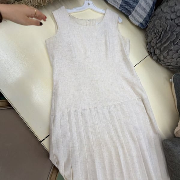 Arenzano Sleeveless Pleated Drop Waist Dress Size 16