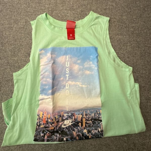 Nike Just Do It Cityscape Graphic Tank Top Size S