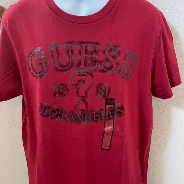 Guess 1981 Los Angeles Graphic T-Shirt Red Size Large