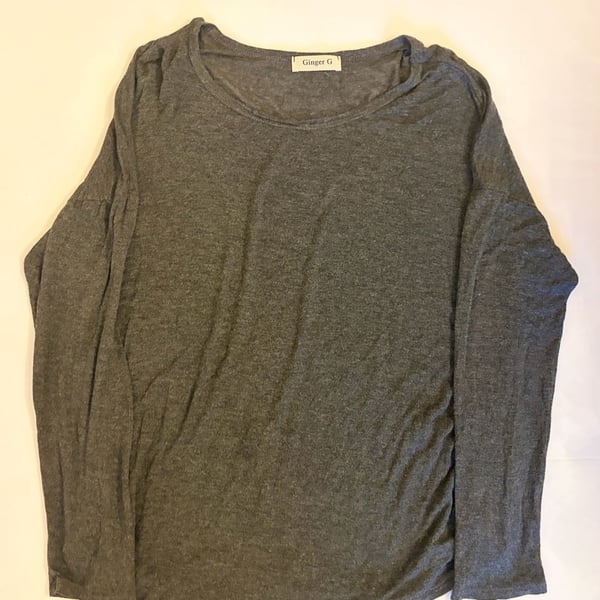 Ginger G Women's Long Sleeve Charcoal Grey Lightweight Crew Neck T-Shirt