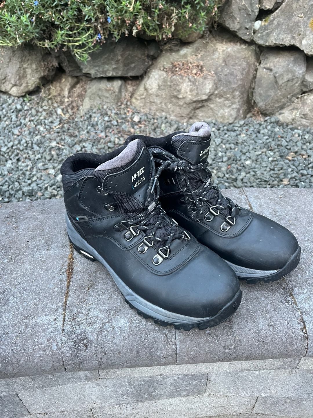 Hi-Tec i-shield H-52230 Hiking Boots Black Size 8.5M 2