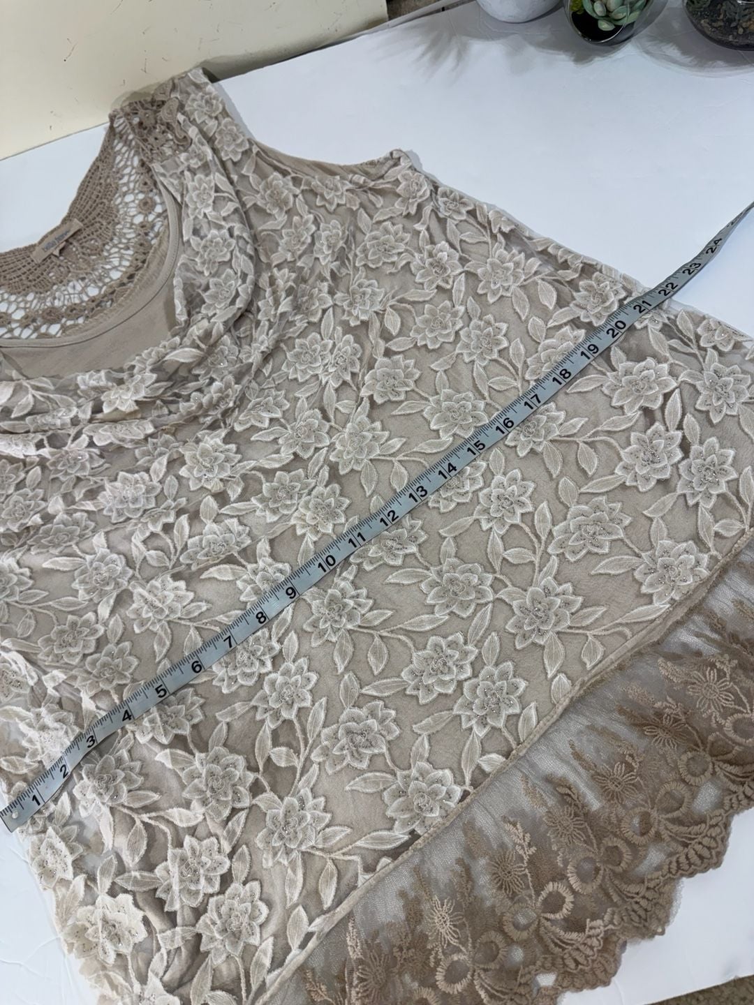 Belle France Floral Lace Sleeveless Tank Top Beige XL 8